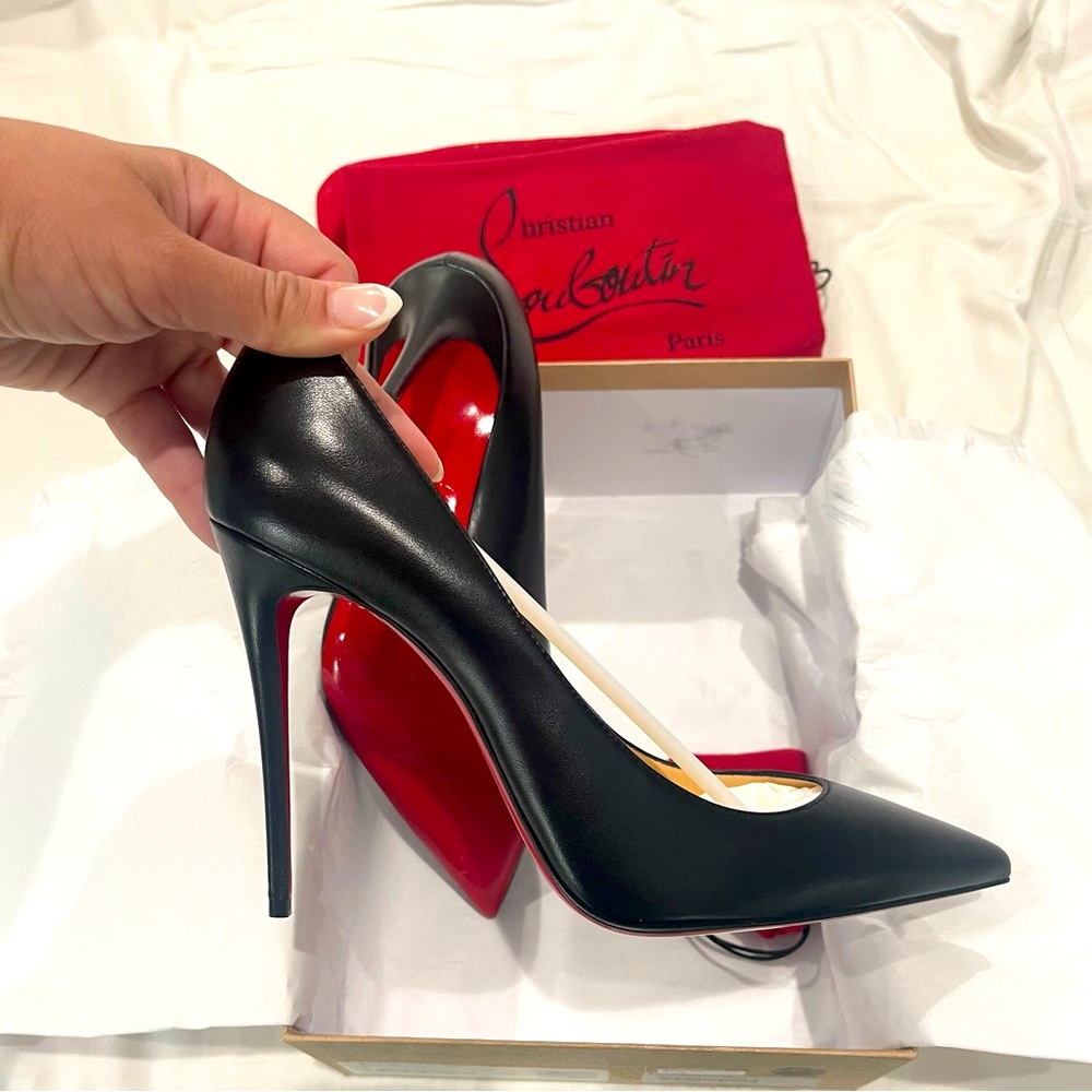 Christian Louboutin So Kate 100 - BRAND NEW & NEVER WORN